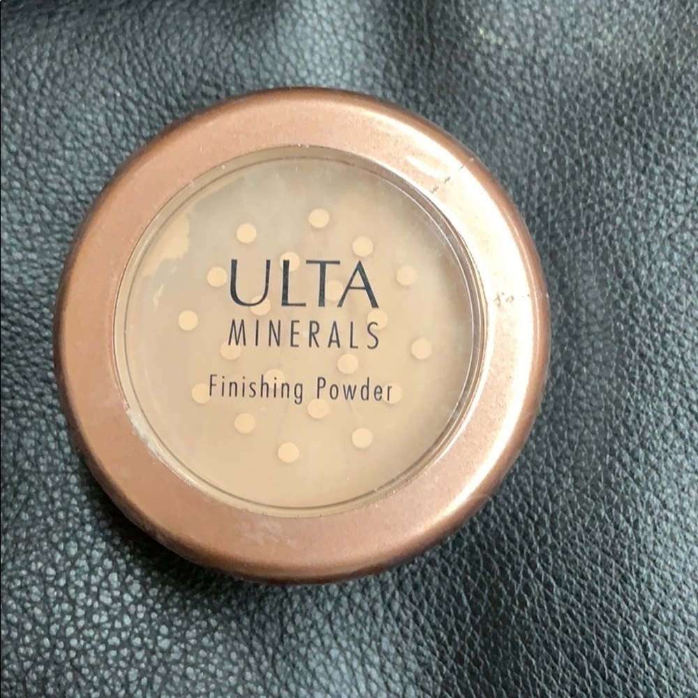 Ulta‎ minerals finishing powder NWT